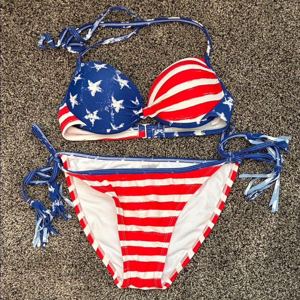 Xhilaration Red and White Stars & Stripes Bikini